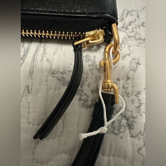 Tory Burch Women's Robinson Zip Continental Wallet nwt - Picture 13 of 14